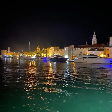 Dani Apartament Trogir